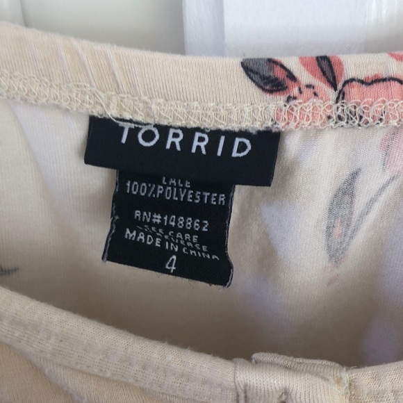 Torrid top - Picture 2 of 2